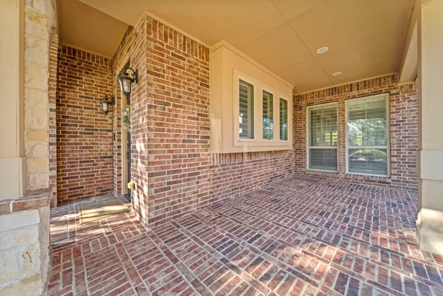 $569,000 | 20122 Altai Terrace Drive, Spring, TX 77379