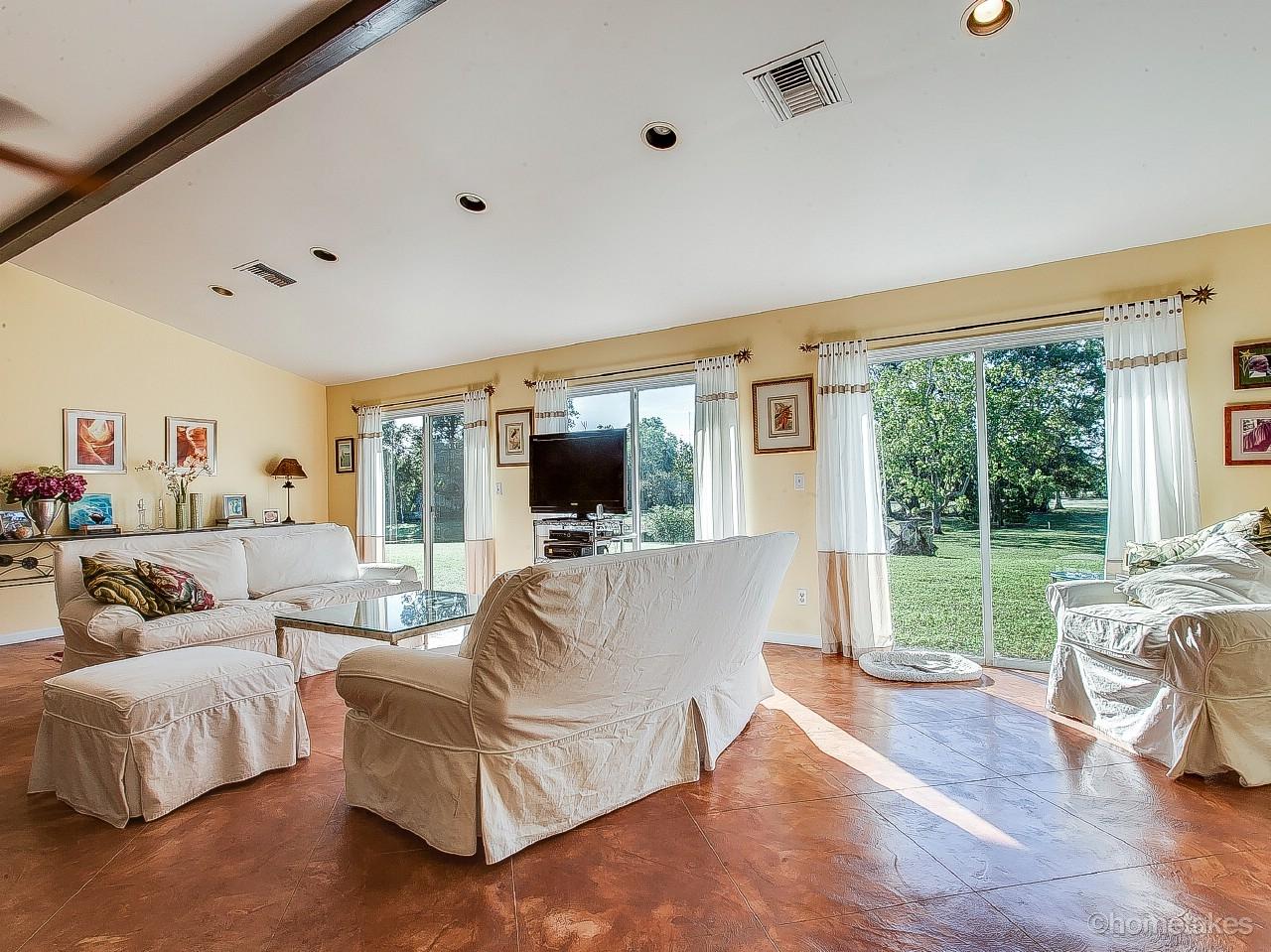 13348 50th Street South Wellington, FL 33449 - Photo 11 of 28 IMG_0027fusedMLS