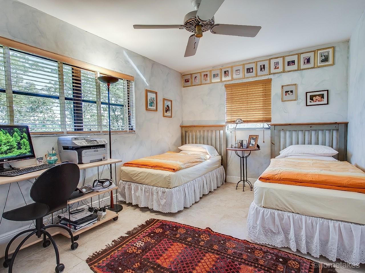13348 50th Street South Wellington, FL 33449 - Photo 19 of 28 IMG_0039fusedMLS