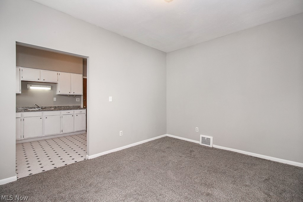 825 Alhambra Road, Unit 1/DN Cleveland, OH 44110 - Photo 8 of 28