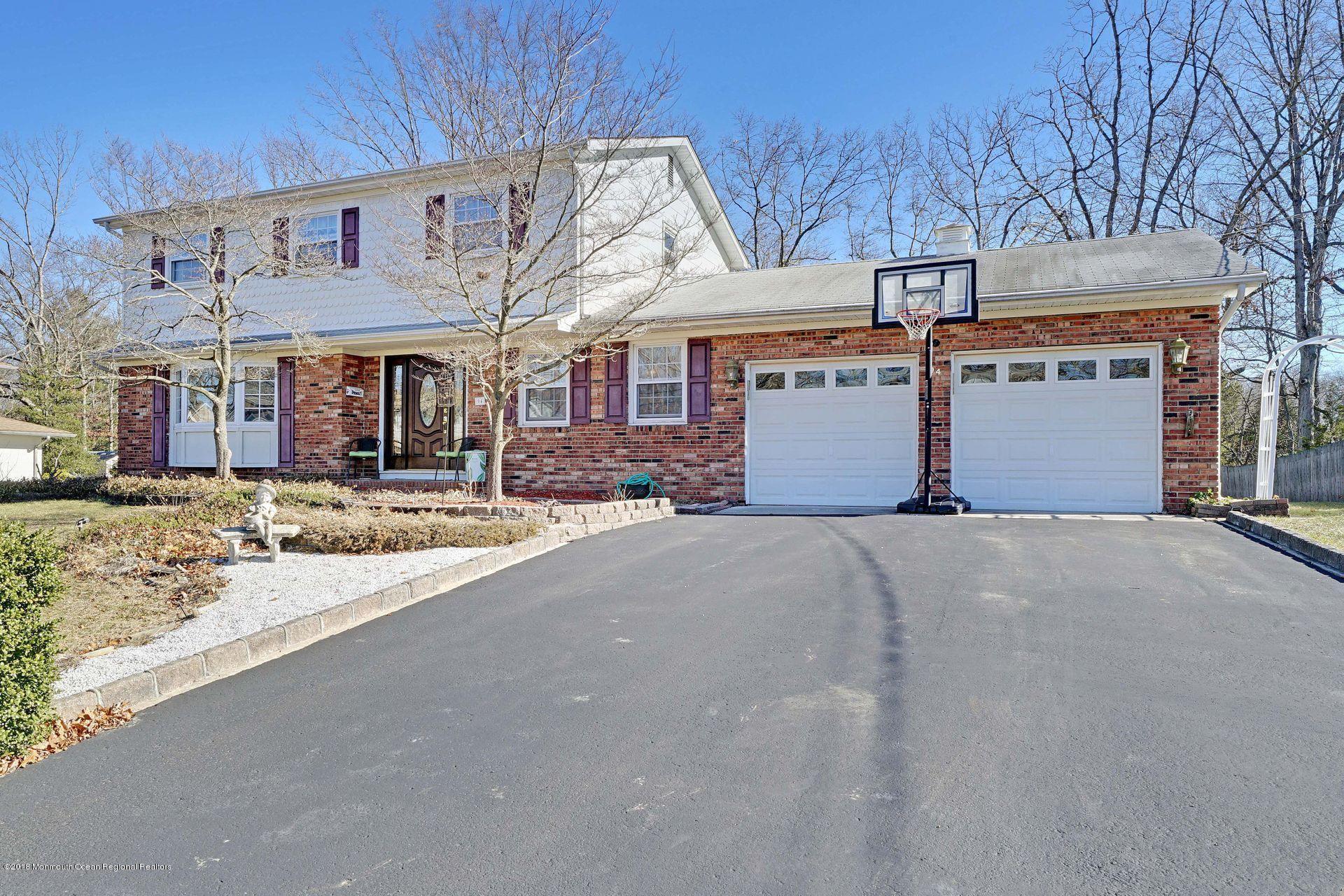94 Newbury Road Howell, NJ 07731 - Photo 7 of 39 3