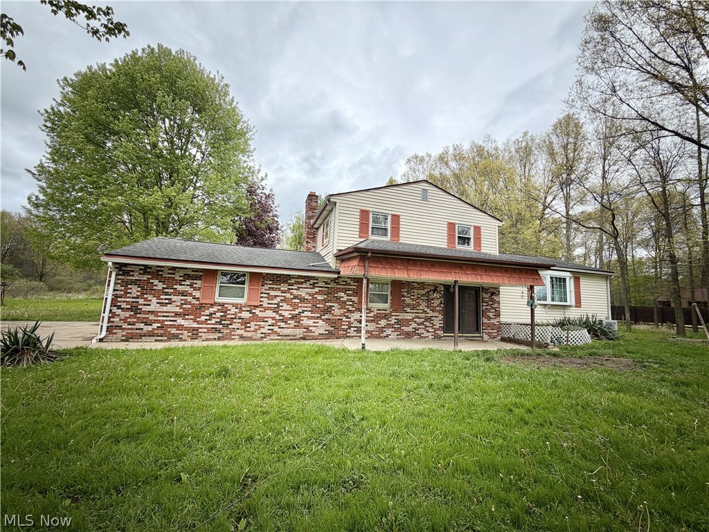 3948 Carson Salt Springs Road Newton Falls, OH 44444 - Photo 1 of 14