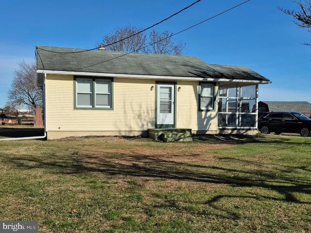 $1,600 | 4866 Trento Avenue, Vineland, NJ 08361