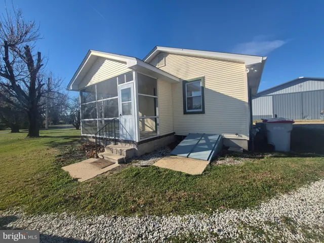 $1,600 | 4866 Trento Avenue, Vineland, NJ 08361