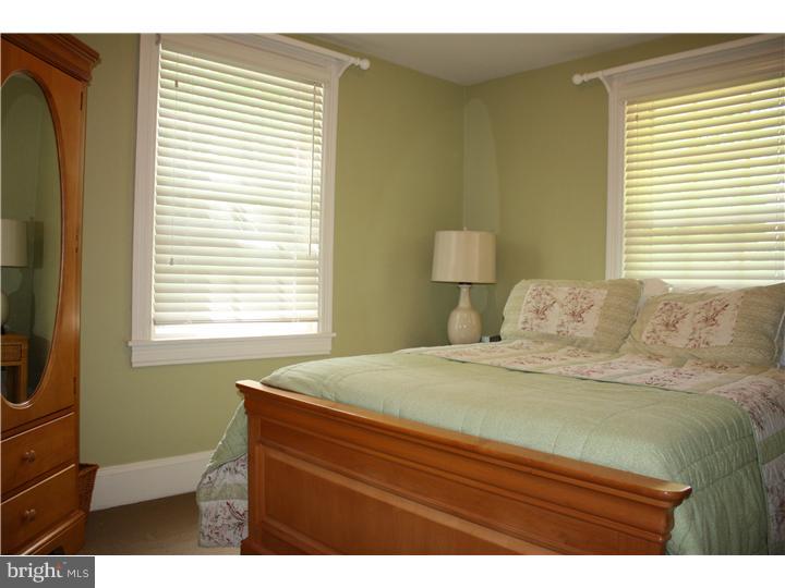 210 Biddulph Road Wayne, PA 19087 - Photo 11 of 25 Bedroom 2