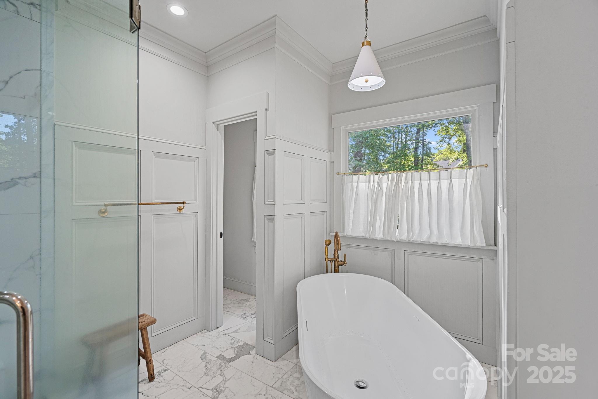 2915 Cross Country Road Charlotte, NC 28270 - Photo 8 of 48 Gallery Image 8
