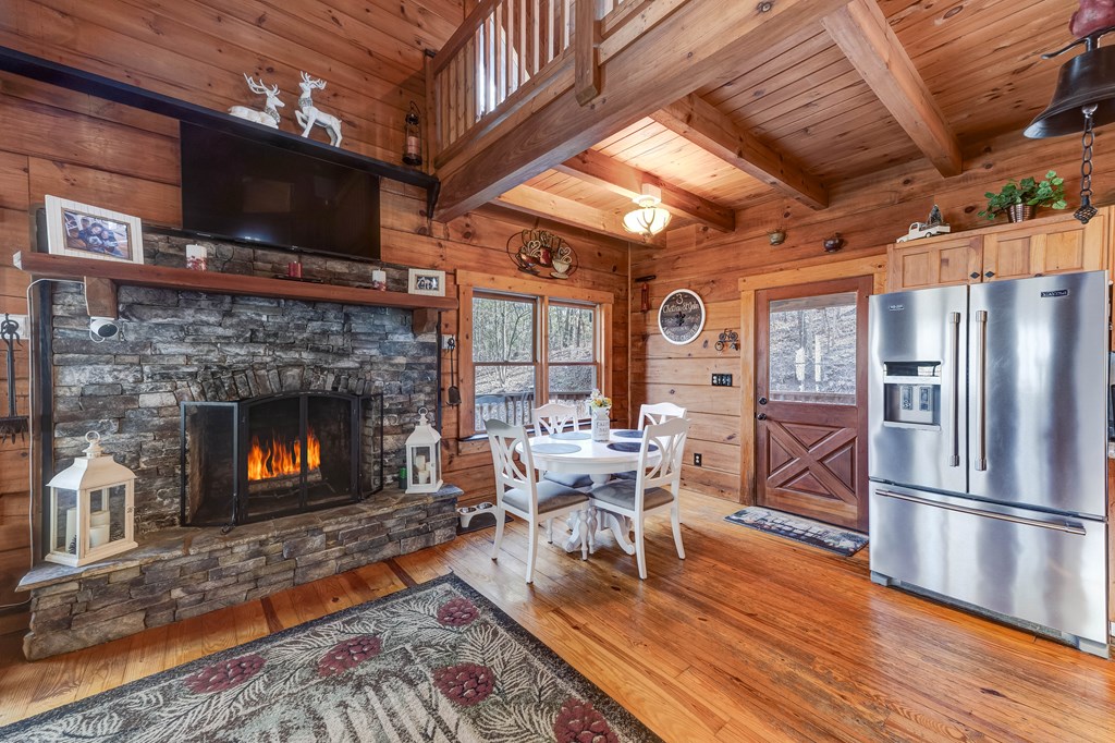 196 Mossy Rock Lane Ellijay, GA 30540 - Photo 19 of 93