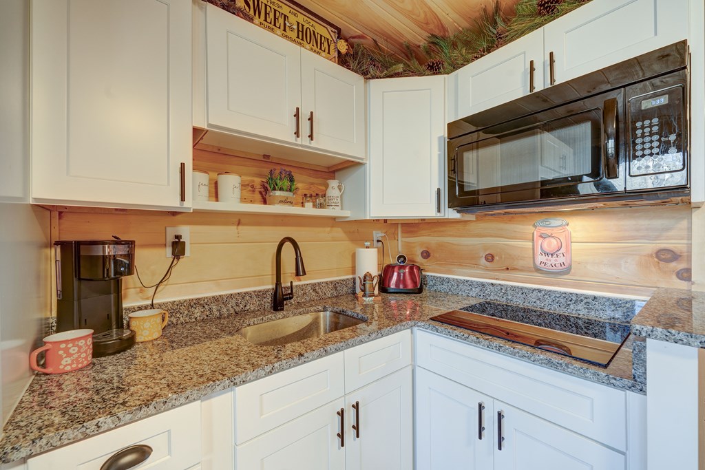 196 Mossy Rock Lane Ellijay, GA 30540 - Photo 32 of 93