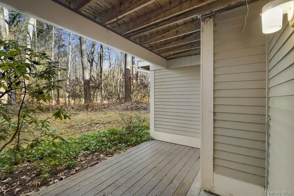 $2,400 | 157 Stonemeadow Drive, South Salem, NY 10590