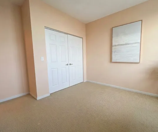 $2,900 | 1134 West Granville Avenue, Unit 1117, Chicago, IL 60660