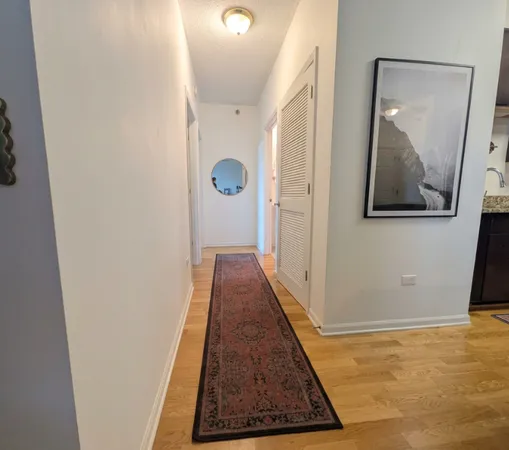 $2,900 | 1134 West Granville Avenue, Unit 1117, Chicago, IL 60660
