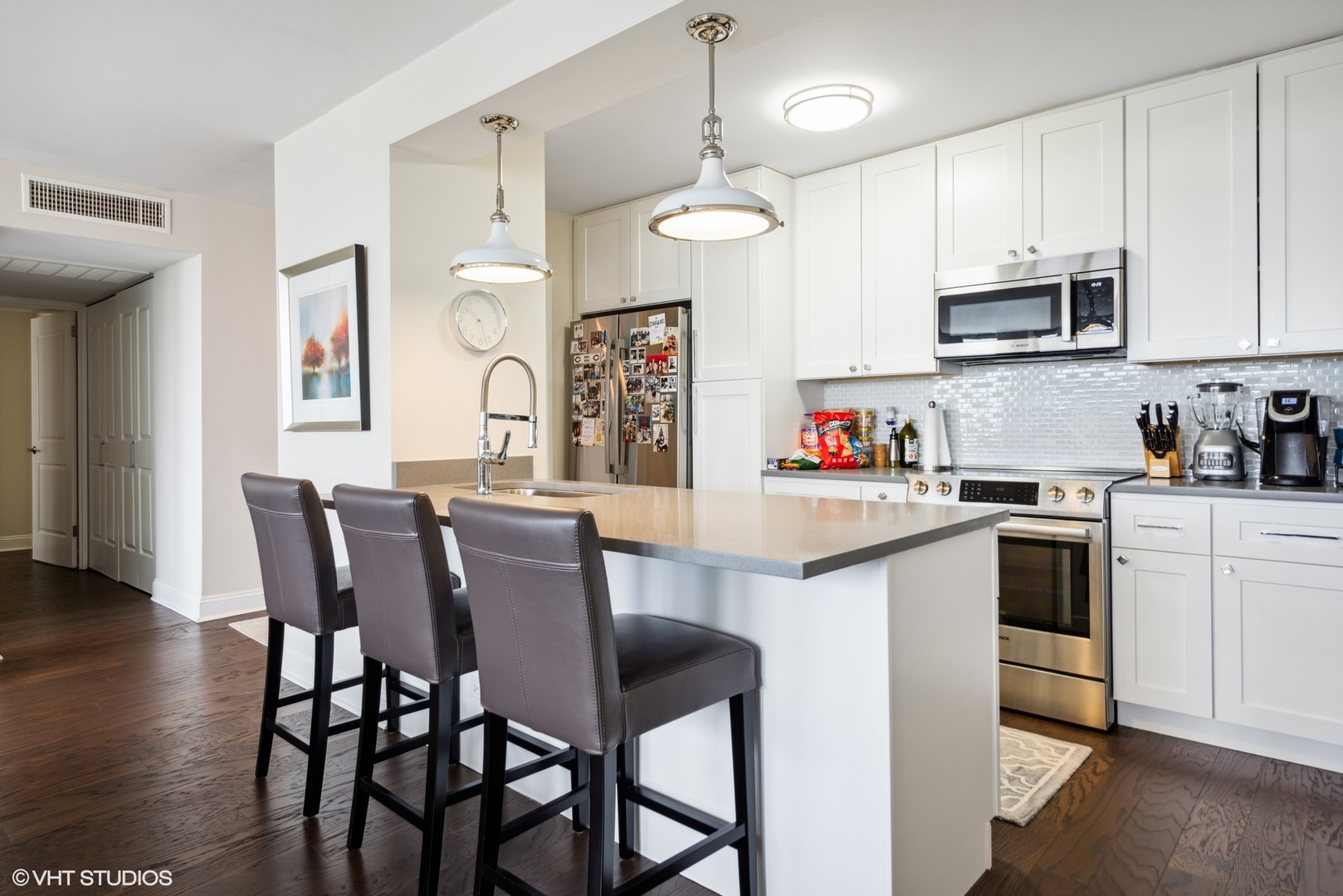 260 East Chestnut Street, Unit 3204 Chicago, IL 60611 - Photo 3 of 15