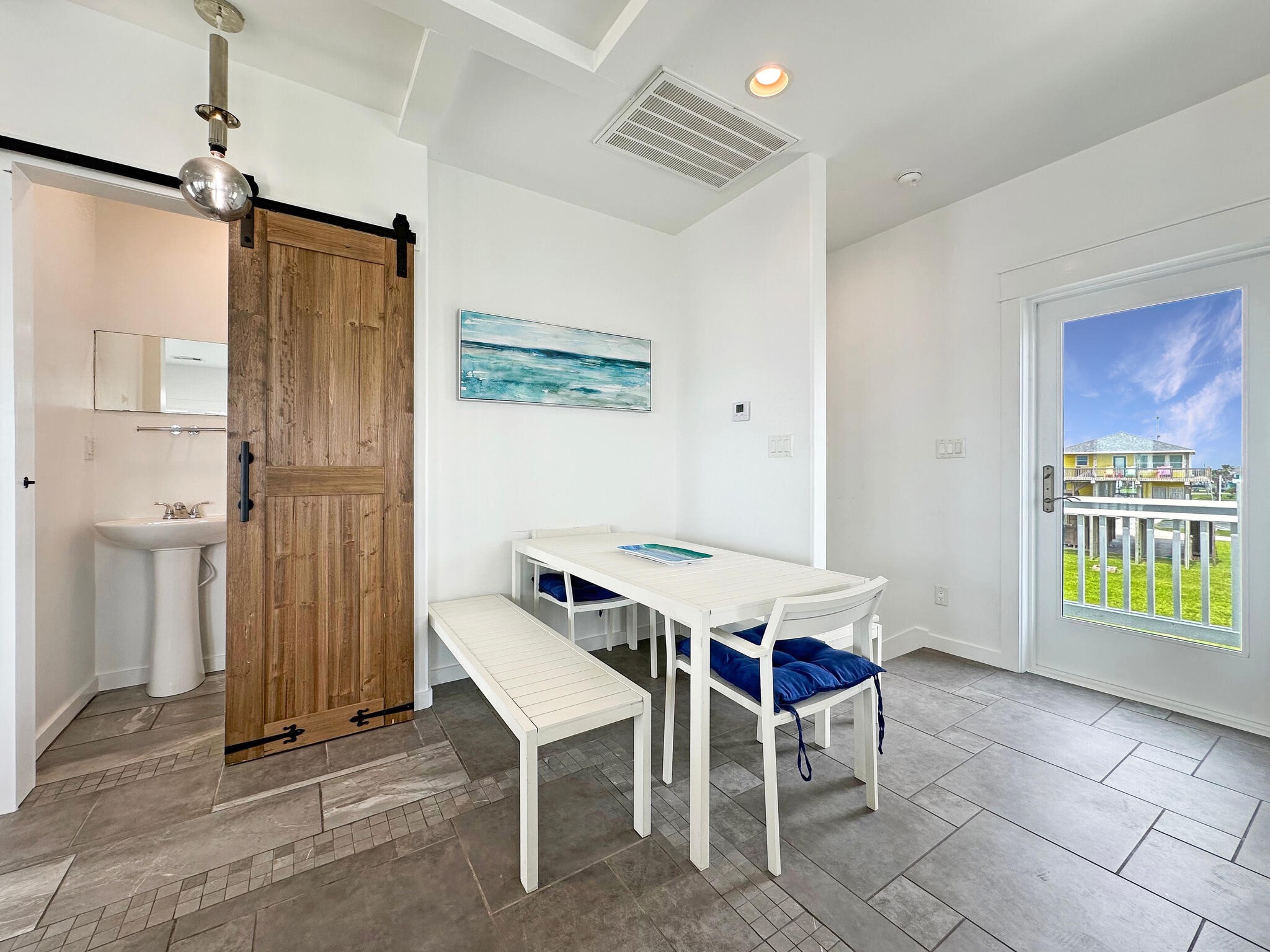 2496 Gilmore Crystal Beach, TX 77650 - Photo 12 of 35