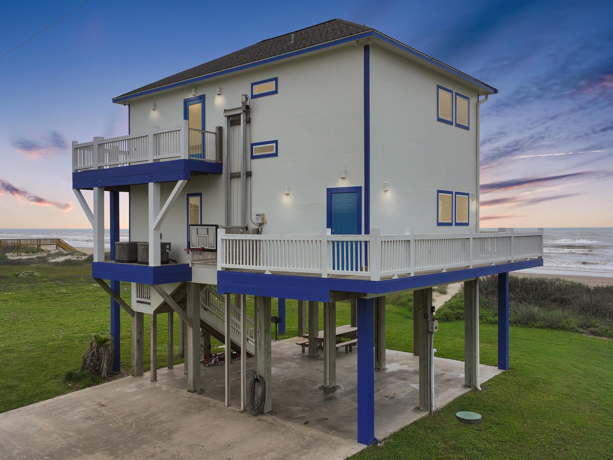 2496 Gilmore Crystal Beach, TX 77650 - Photo 30 of 35