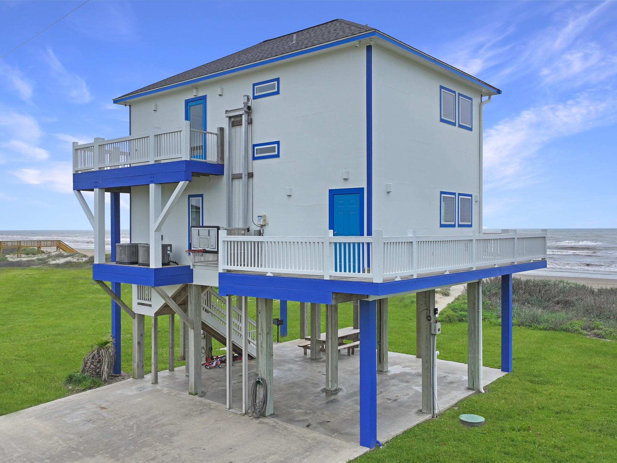 2496 Gilmore Crystal Beach, TX 77650 - Photo 34 of 35