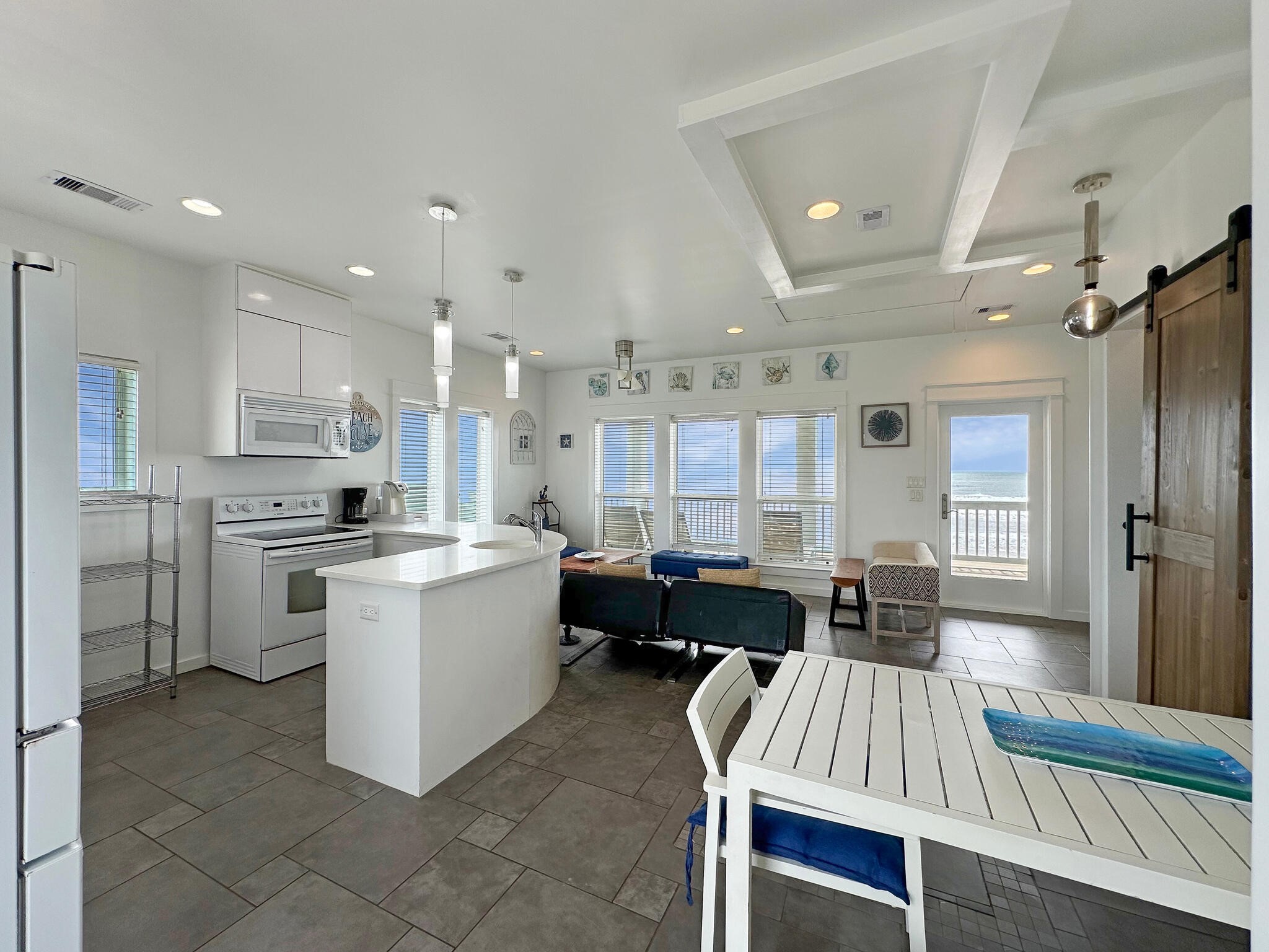 2496 Gilmore Crystal Beach, TX 77650 - Photo 7 of 35