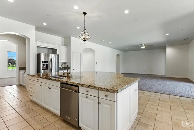 $1,165,000 | Undisclosed Address, Bakersfield, CA 93311