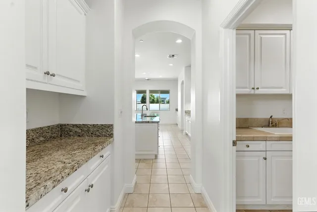 $1,165,000 | Undisclosed Address, Bakersfield, CA 93311