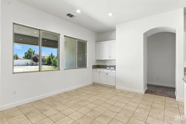 $1,165,000 | Undisclosed Address, Bakersfield, CA 93311