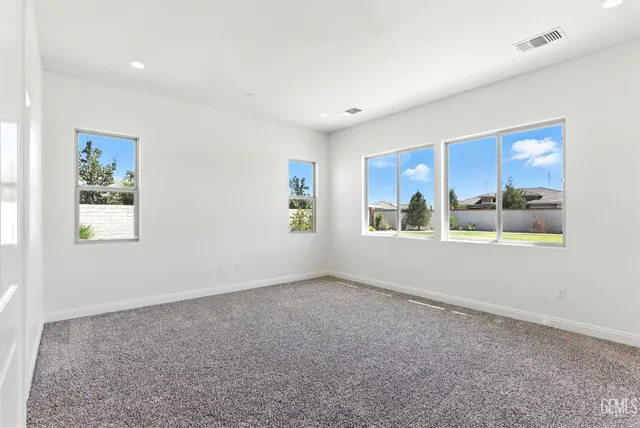 $1,165,000 | Undisclosed Address, Bakersfield, CA 93311