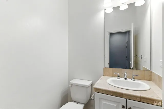 $1,165,000 | Undisclosed Address, Bakersfield, CA 93311