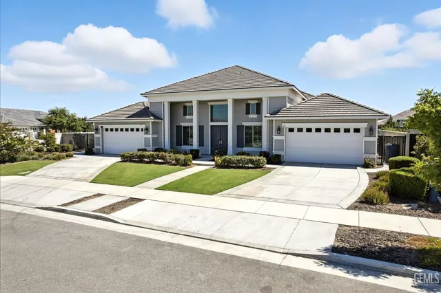 $1,165,000 | Undisclosed Address, Bakersfield, CA 93311