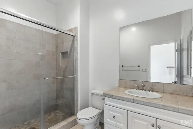 $1,165,000 | Undisclosed Address, Bakersfield, CA 93311