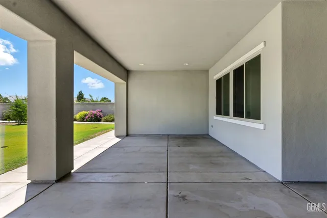 $1,165,000 | Undisclosed Address, Bakersfield, CA 93311