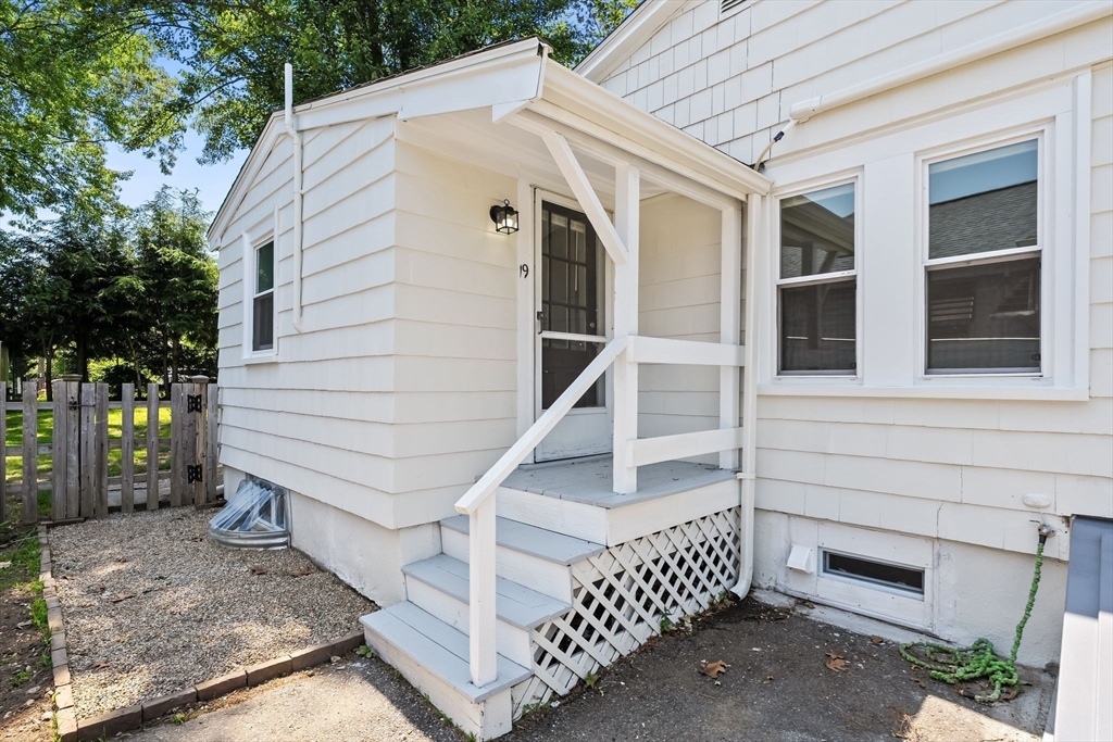 19 Arlington Road Dedham, MA 02026 - Photo 30 of 42 Gallery Image 30