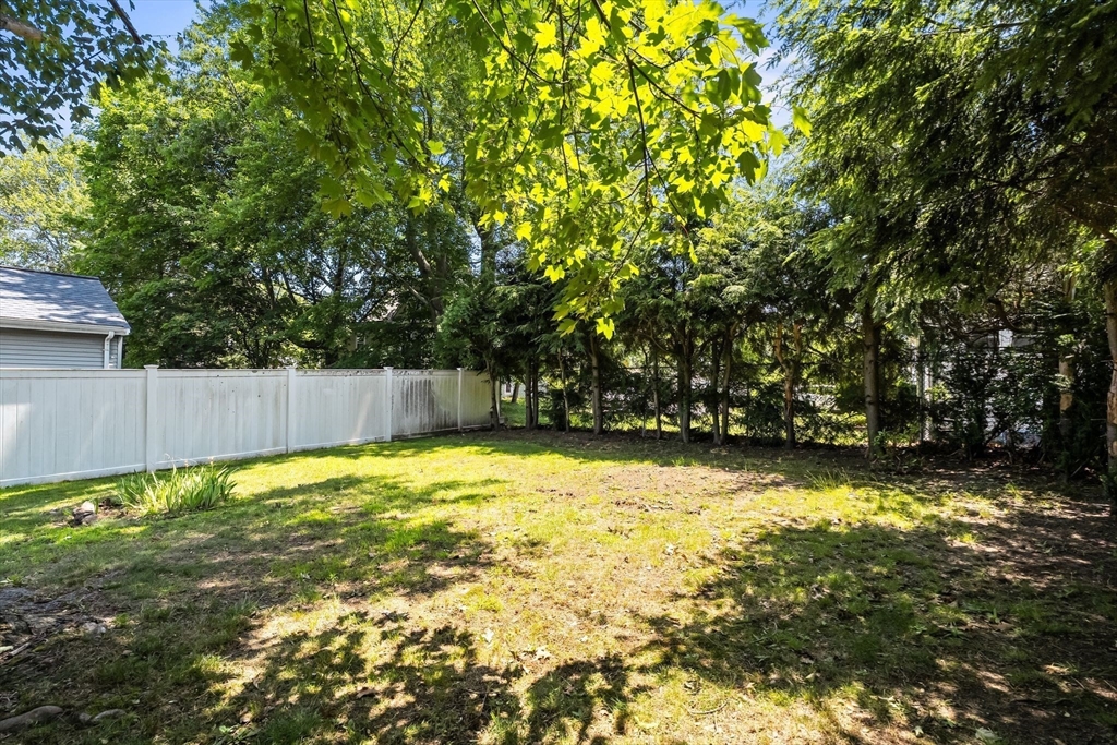 19 Arlington Road Dedham, MA 02026 - Photo 34 of 42 Gallery Image 34