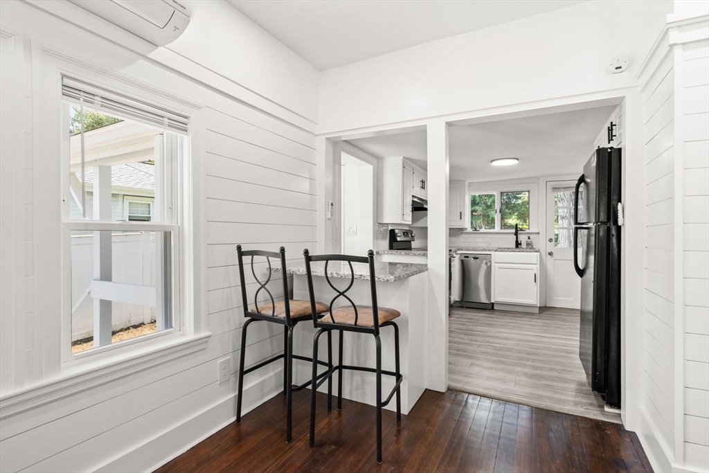19 Arlington Road Dedham, MA 02026 - Photo 10 of 42 Gallery Image 10