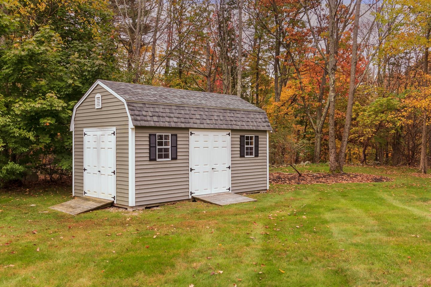 86 Haverhill Road Salem, NH 03079 - Photo 6 of 35