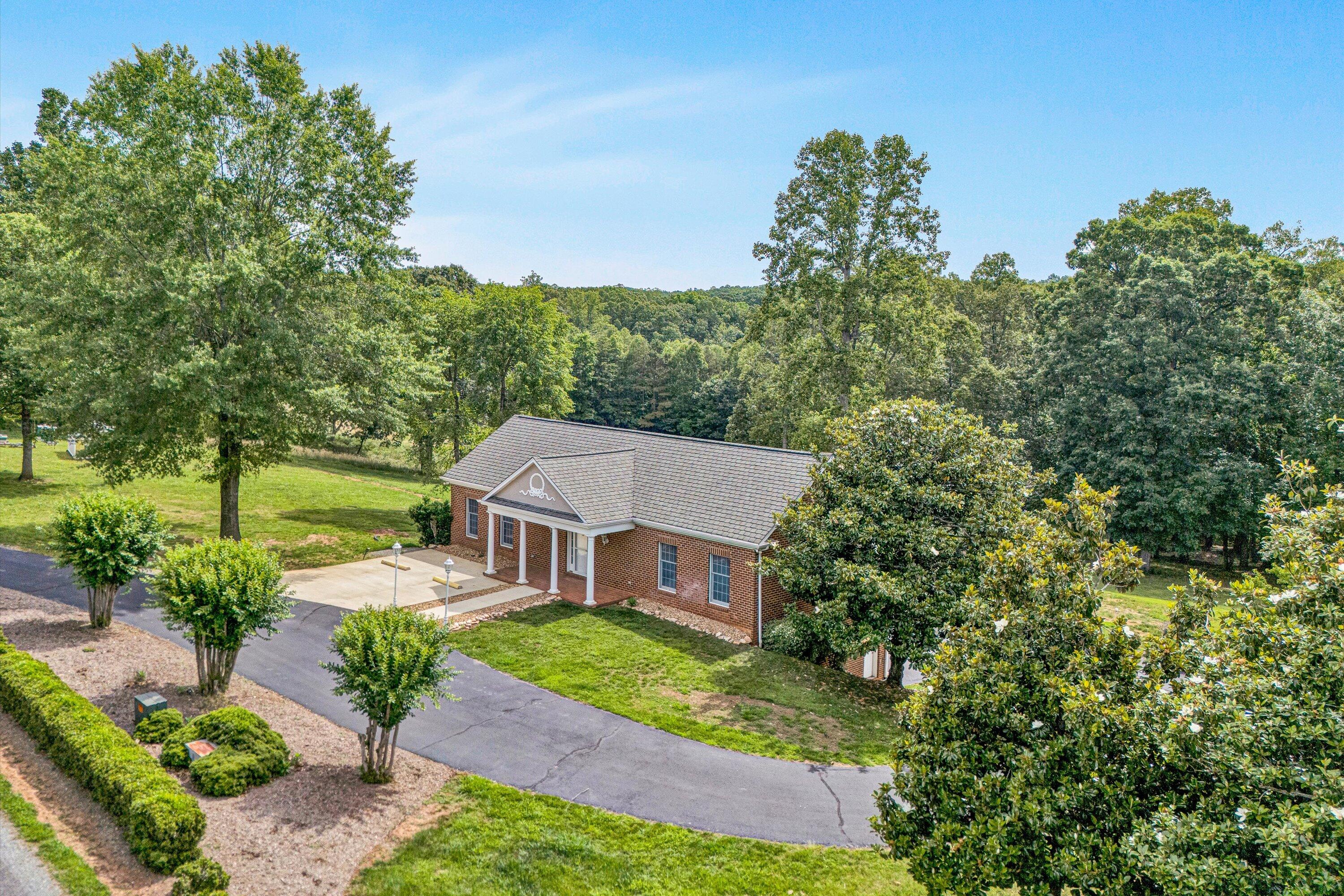 2222 Pine Ridge Road Huddleston, VA 24104 - Photo 1 of 29 Welcome to 2222 Pine Ridge Road (12)