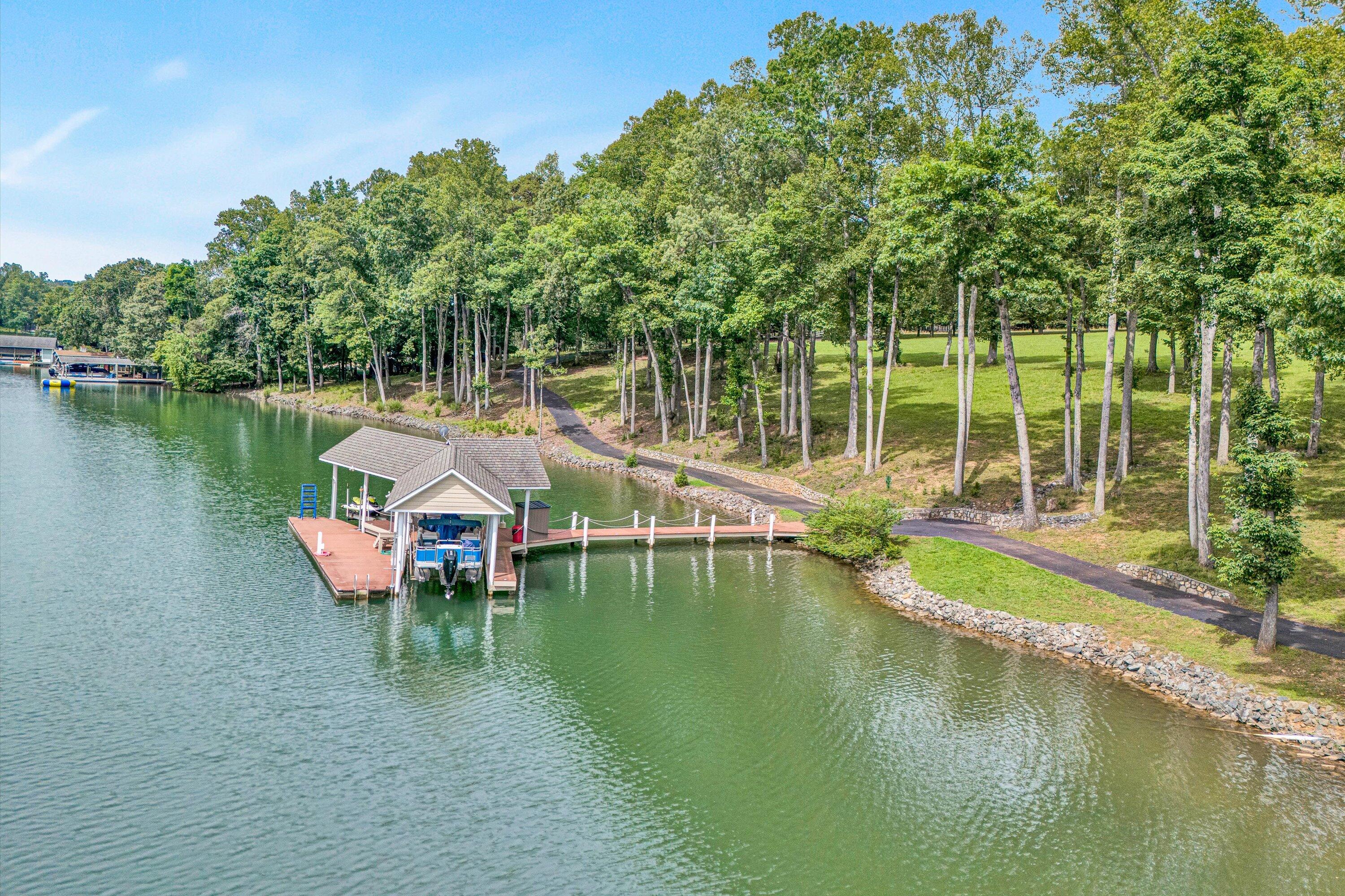 2222 Pine Ridge Road Huddleston, VA 24104 - Photo 28 of 29 2222 Pine Ridge Road