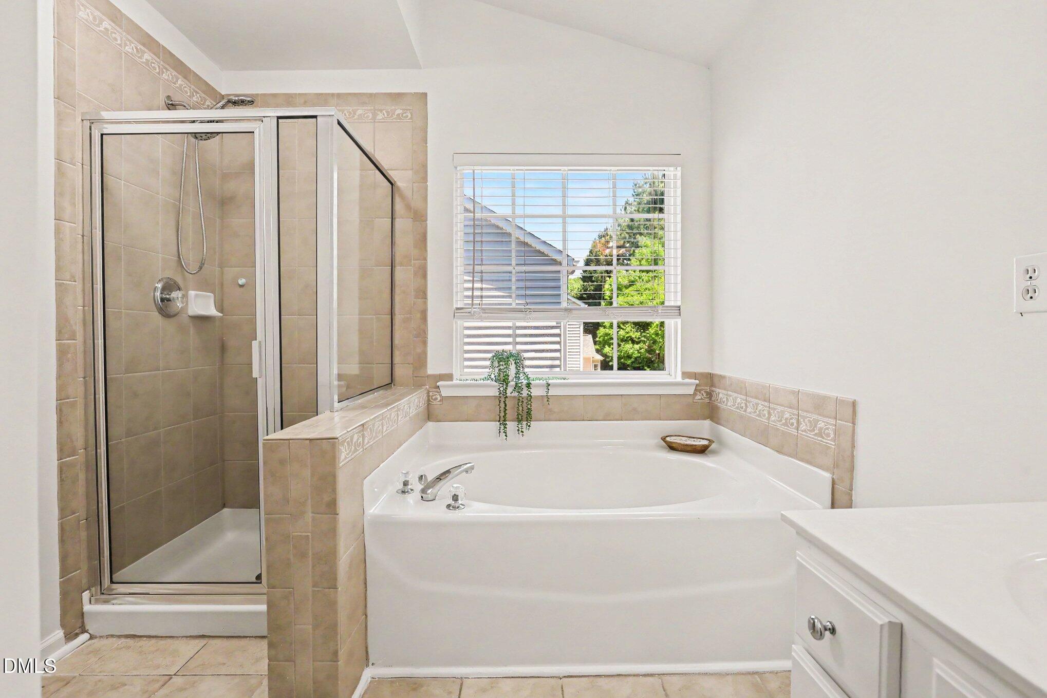 8317 Tie Stone Way Raleigh, NC 27613 - Photo 20 of 33 025_file_6298