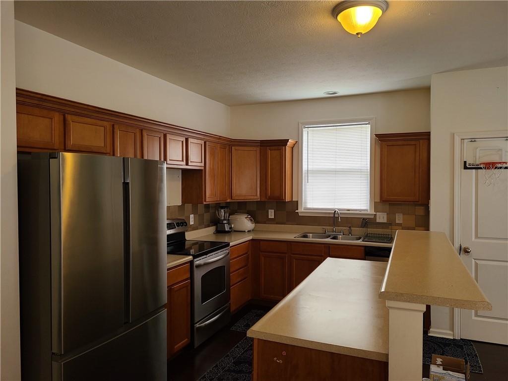 5551 Ralfe Road Indianapolis, IN 46234 - Photo 4 of 30
