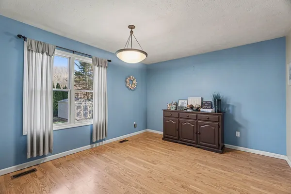$360,000 | 160 Rosewood Trail, Battle Creek, MI 49014
