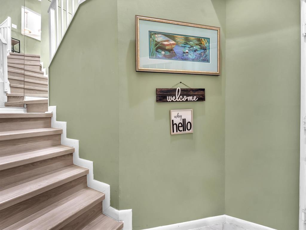 146 Northwest 98th Terrace, Unit 146 Plantation, FL 33324 - Photo 2 of 14 a view of entryway