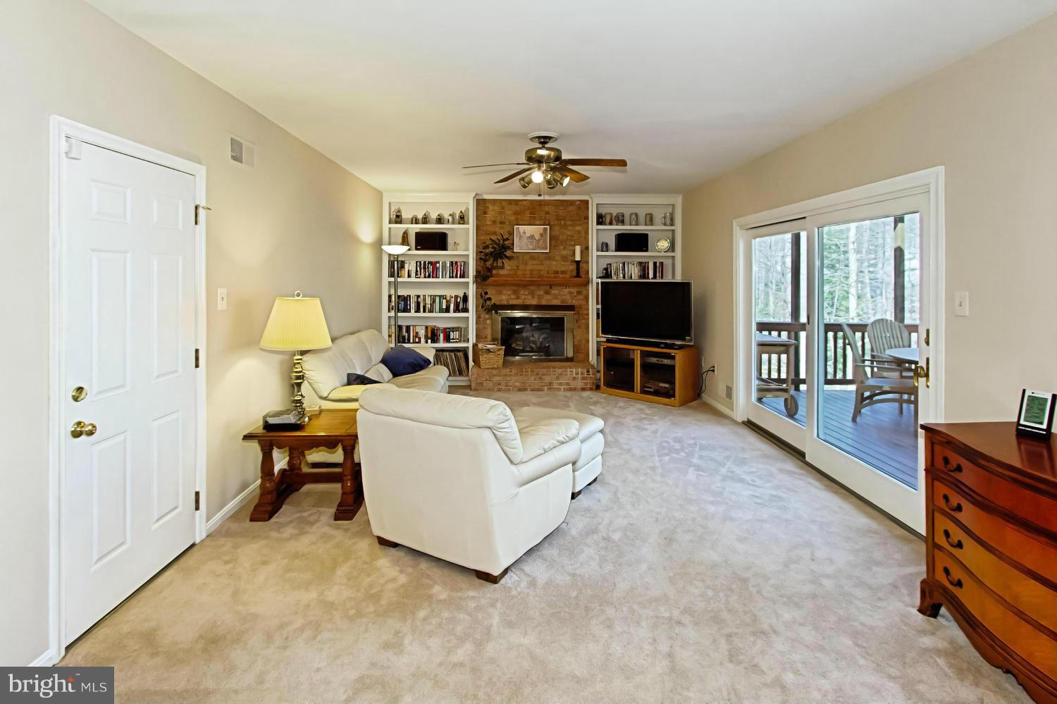 9828 Natick Road Burke, VA 22015 - Photo 14 of 30 Family Room