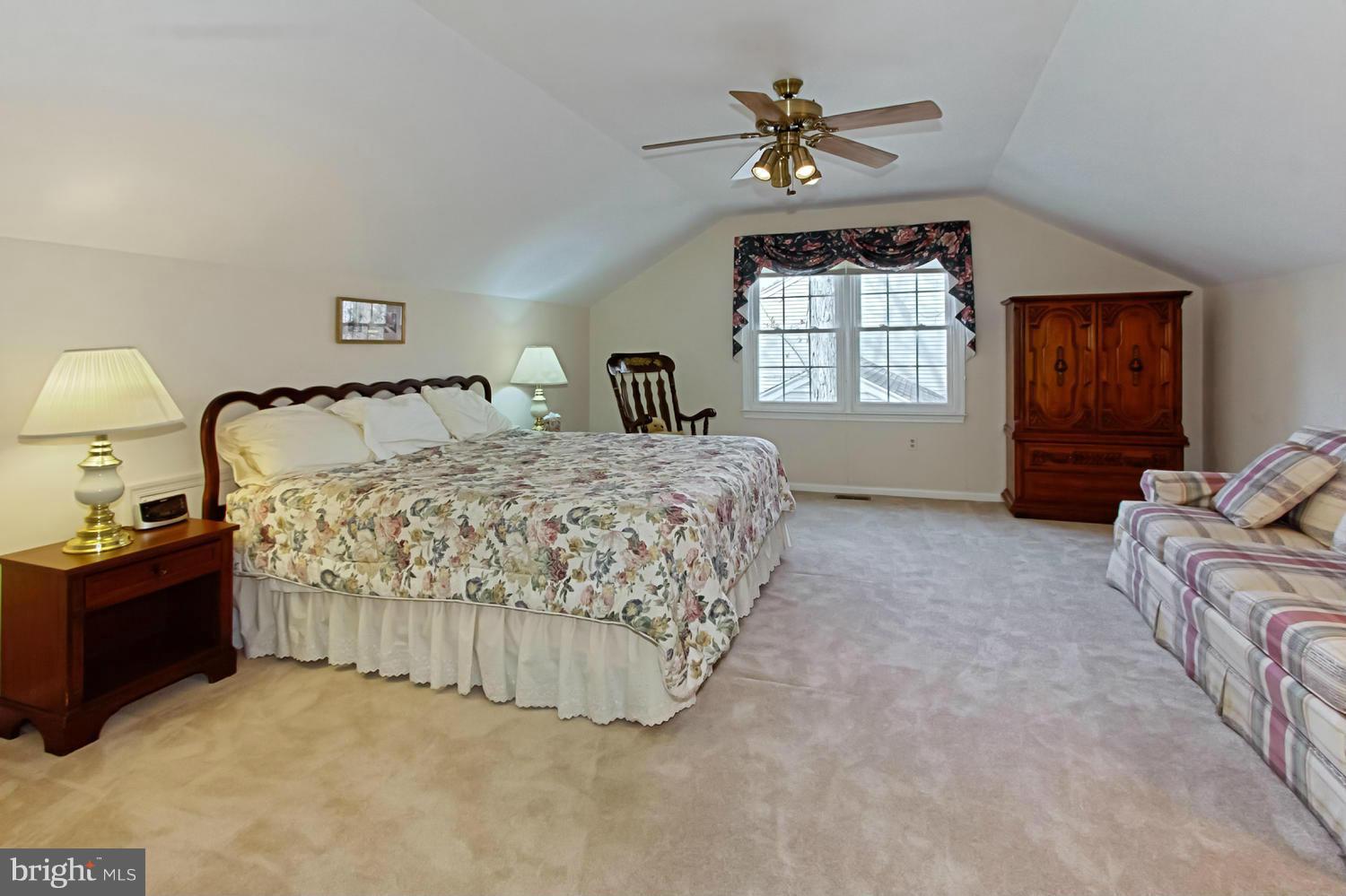 9828 Natick Road Burke, VA 22015 - Photo 21 of 30 Bedroom 2