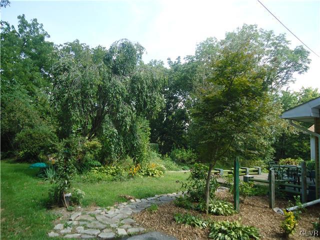 8540 Rasley Hill Road Bangor, PA 18013 - Photo 2 of 19 Gallery Image 2