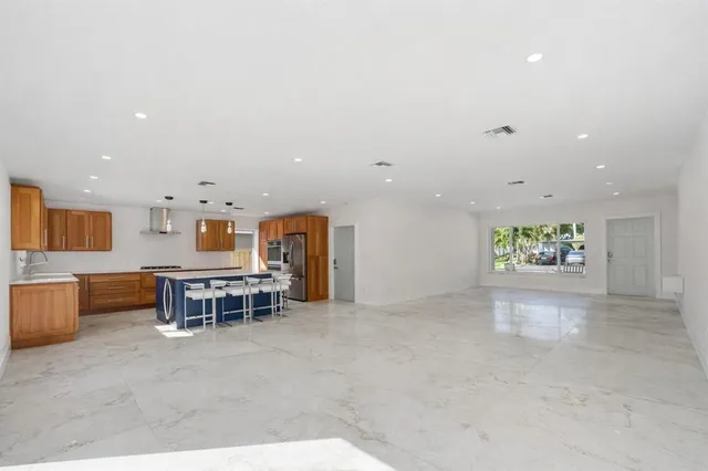 $6,500 | 1706 Northeast 28th Drive, Wilton Manors, FL 33334