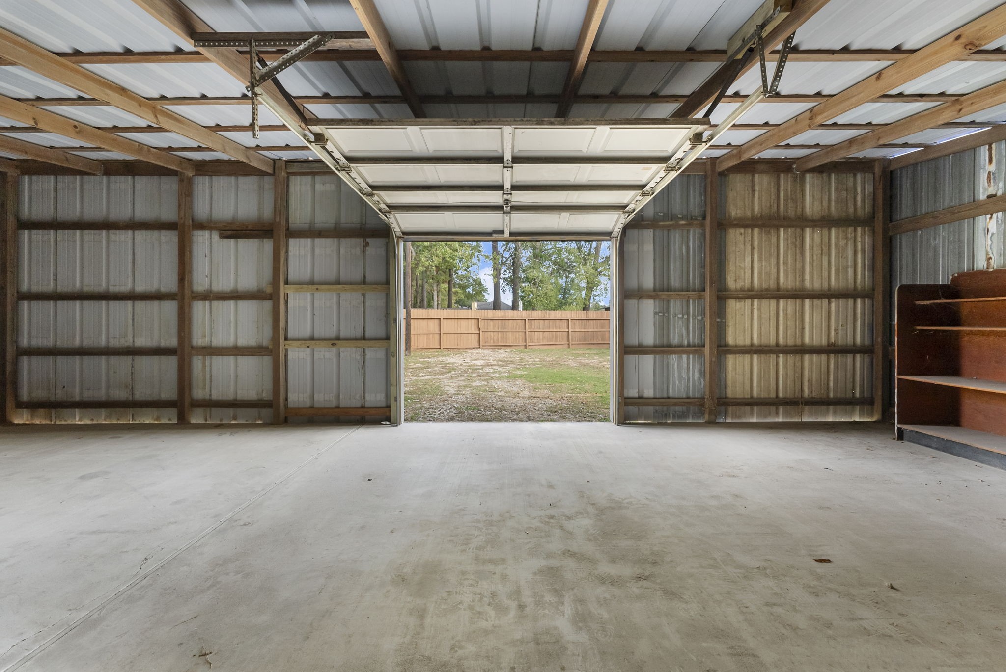 1635 Rayford Road Spring, TX 77386 - Photo 33 of 50 a view of a garage