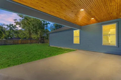 $445,000 | 1718 Eastvale Drive, Spring, TX 77386