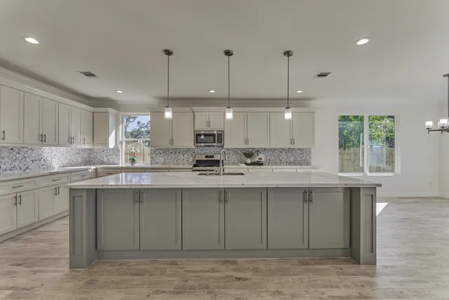 $445,000 | 1718 Eastvale Drive, Spring, TX 77386