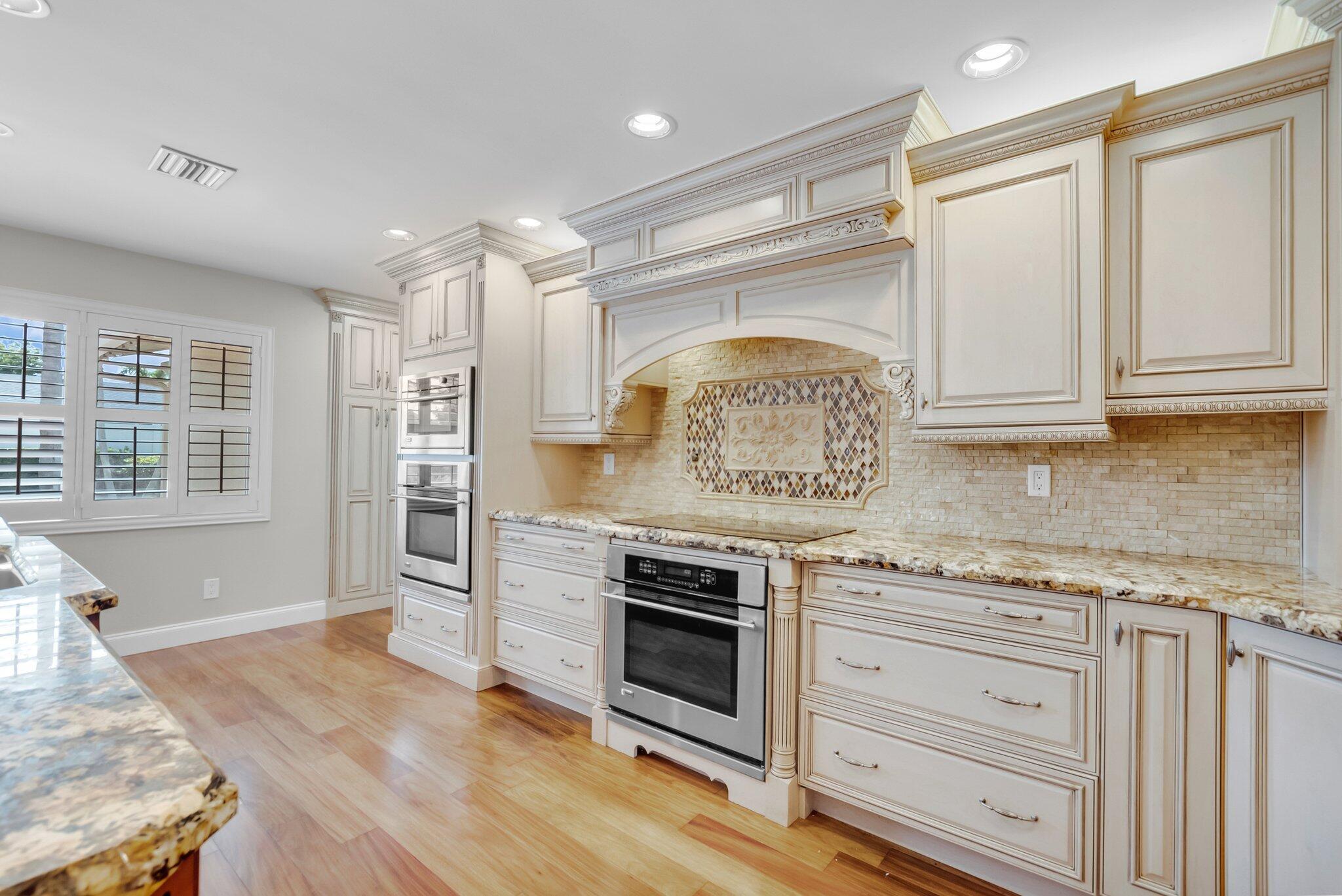 1008 Southwest 12th Avenue Boca Raton, FL 33486 - Photo 14 of 35 17-web-or-mls-DSC_0081