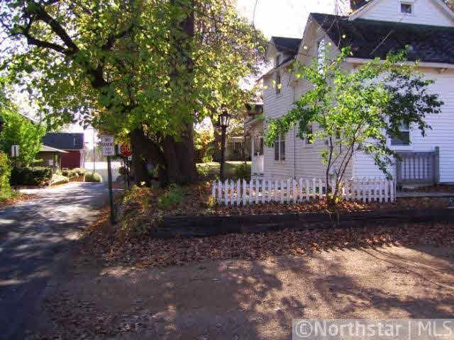 153 Maple Street Excelsior, MN 55331 - Photo 3 of 8