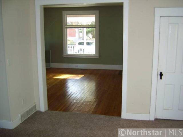 153 Maple Street Excelsior, MN 55331 - Photo 7 of 8