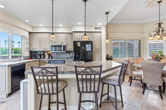 $785,000 | 38750 Wisteria Drive, Palm Desert, CA 92211