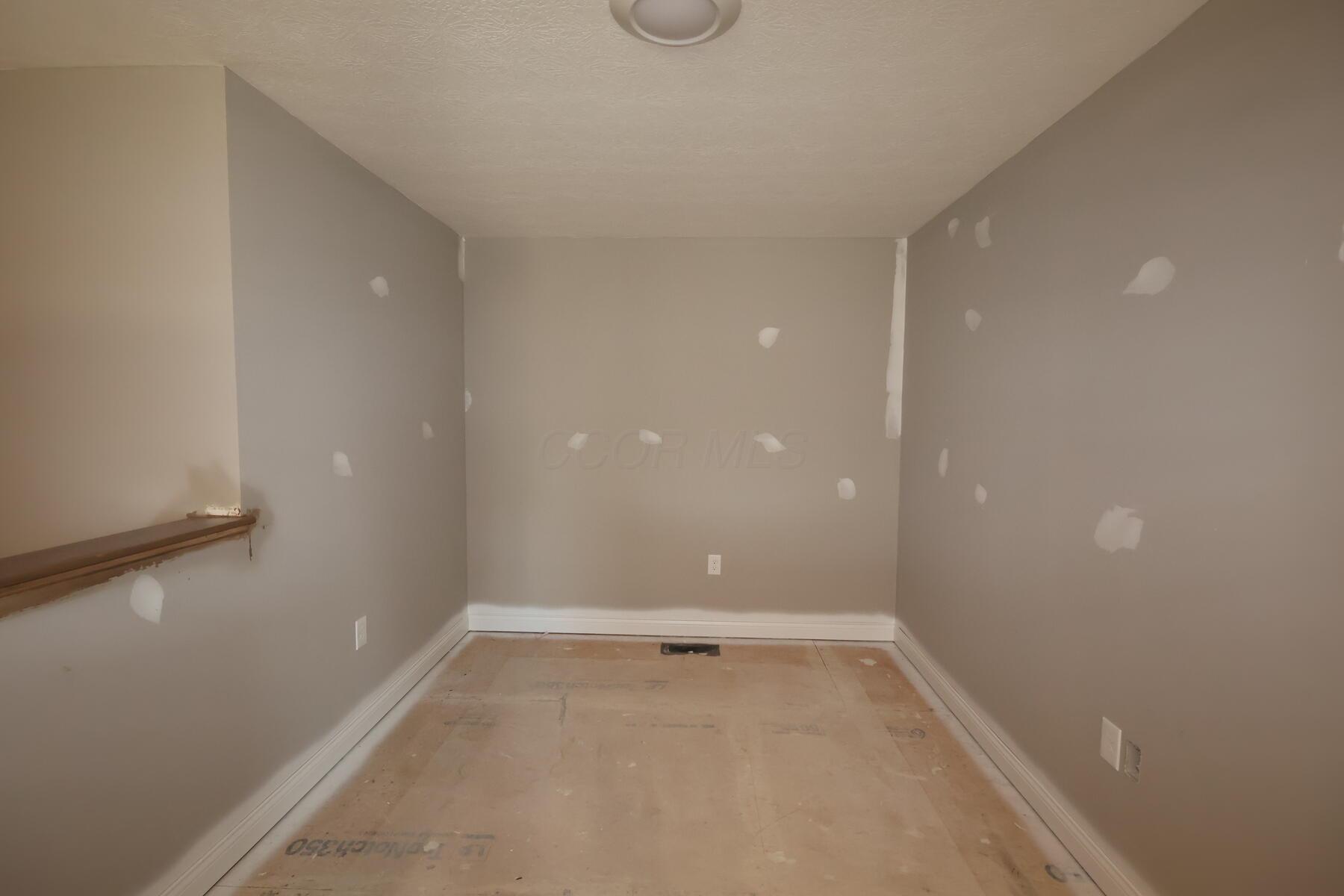 365 Cherry Hills Road Commercial Point, OH 43116 - Photo 9 of 20 Loft
